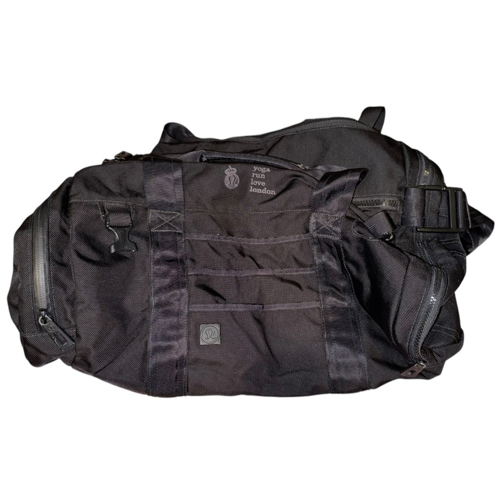 LULULEMON RARE!!! Black “Yoga Run Love London” Duffle Bag